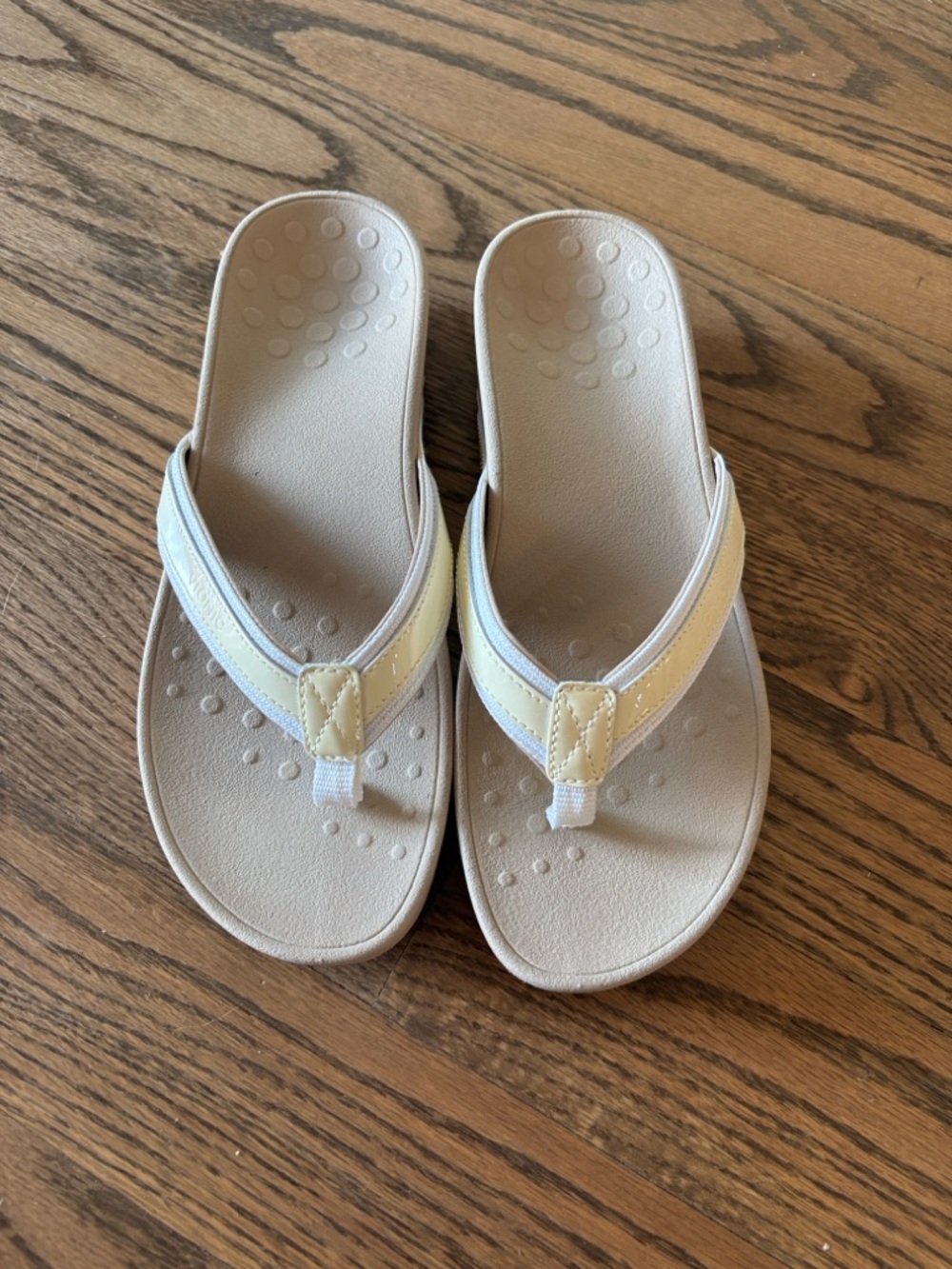 Vionic Women’s High Tide Women’s Sandal Size 10